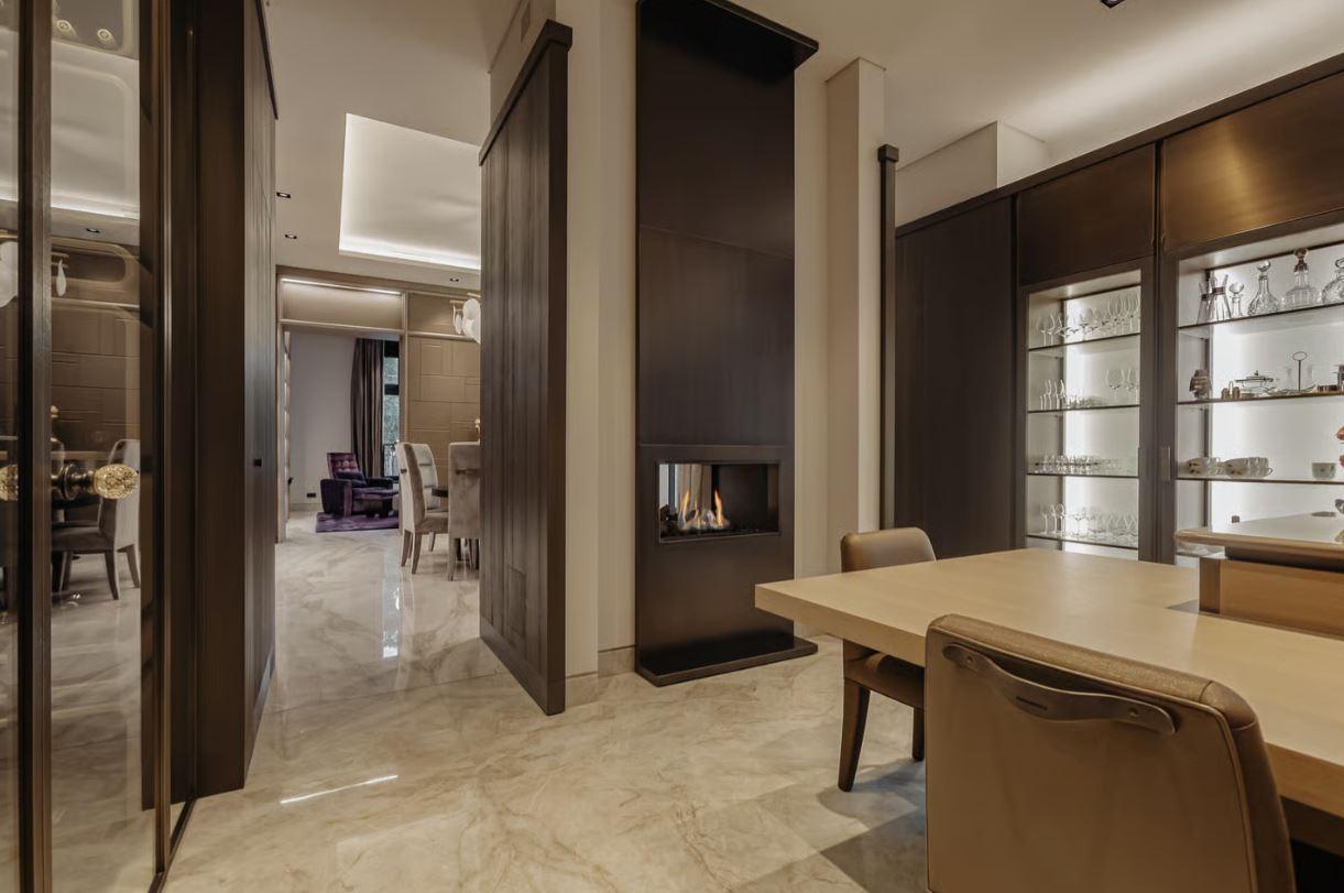 Ultra-Luxury & Elite