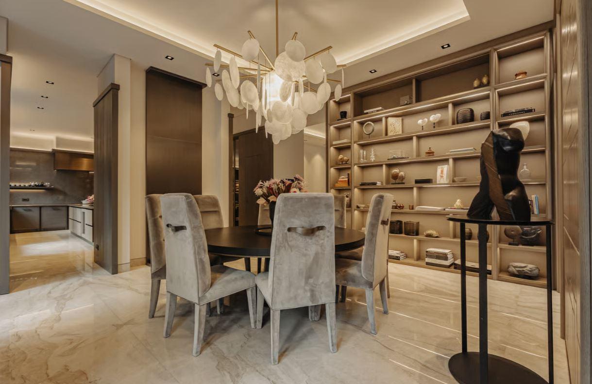 Ultra-Luxury & Elite