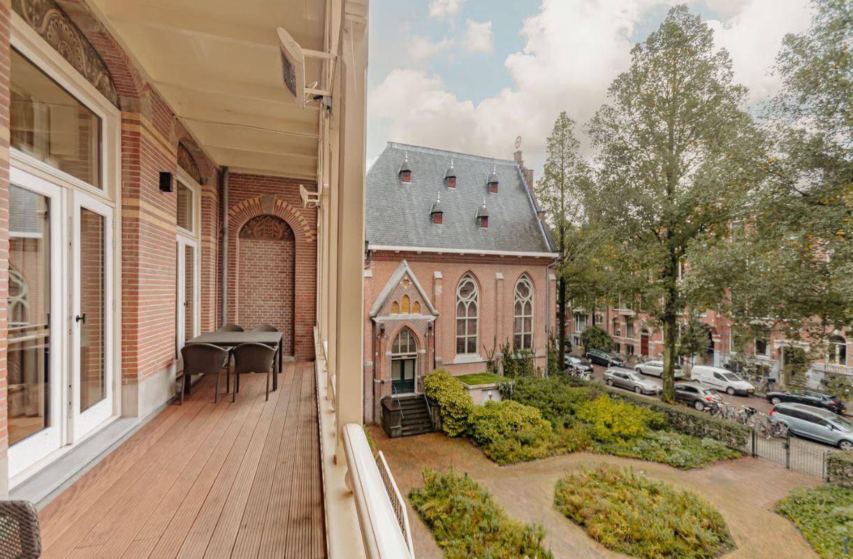 Ultra-Luxury & Elite