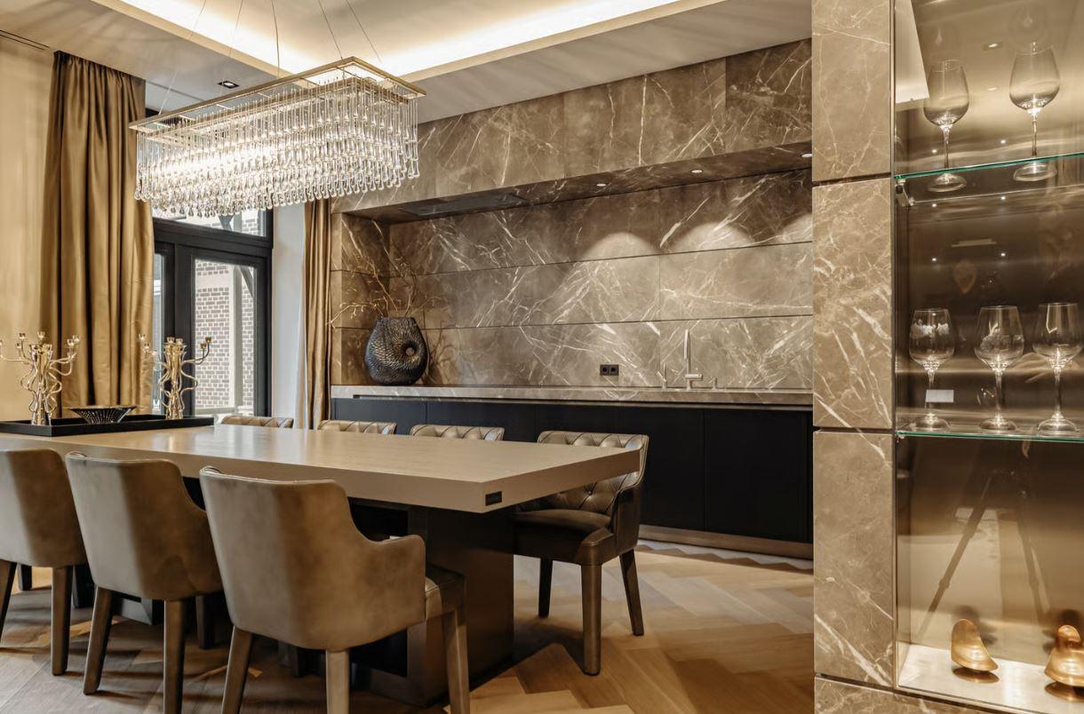 Ultra-Luxury & Elite