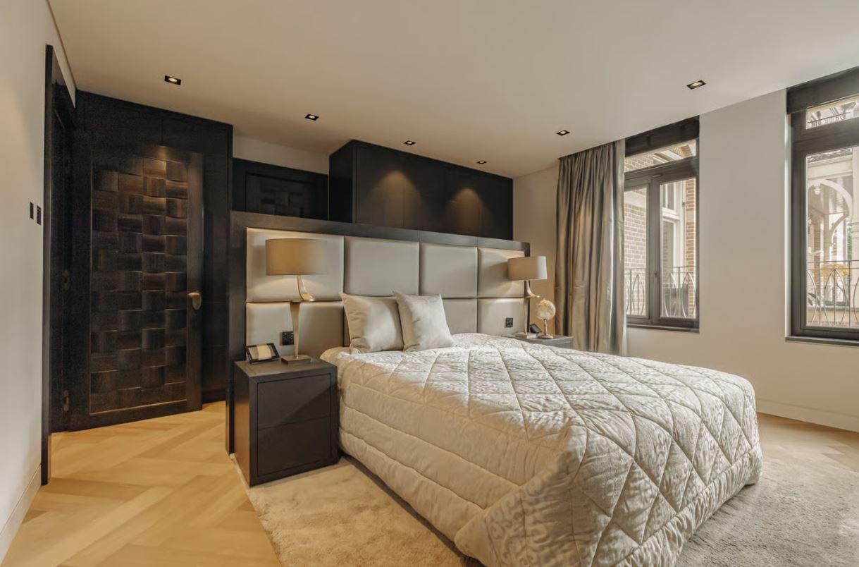 Ultra-Luxury & Elite