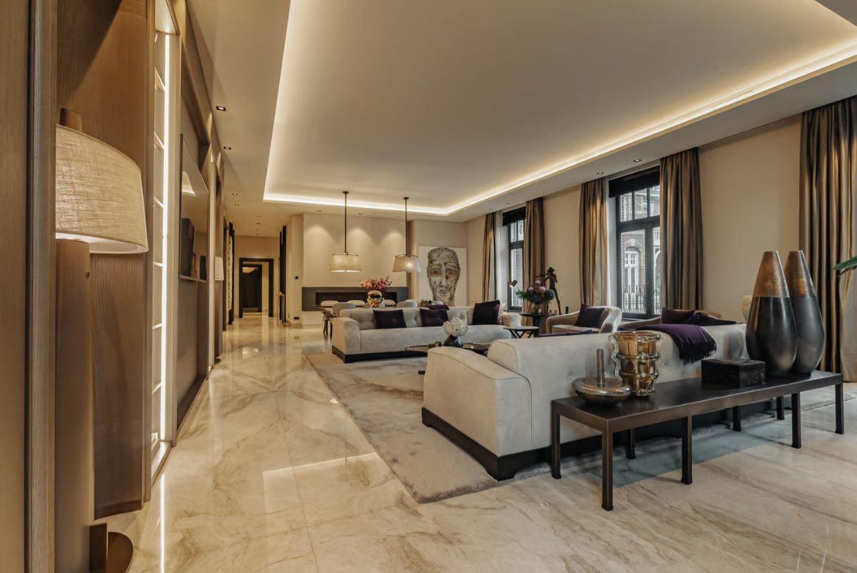 Ultra-Luxury & Elite